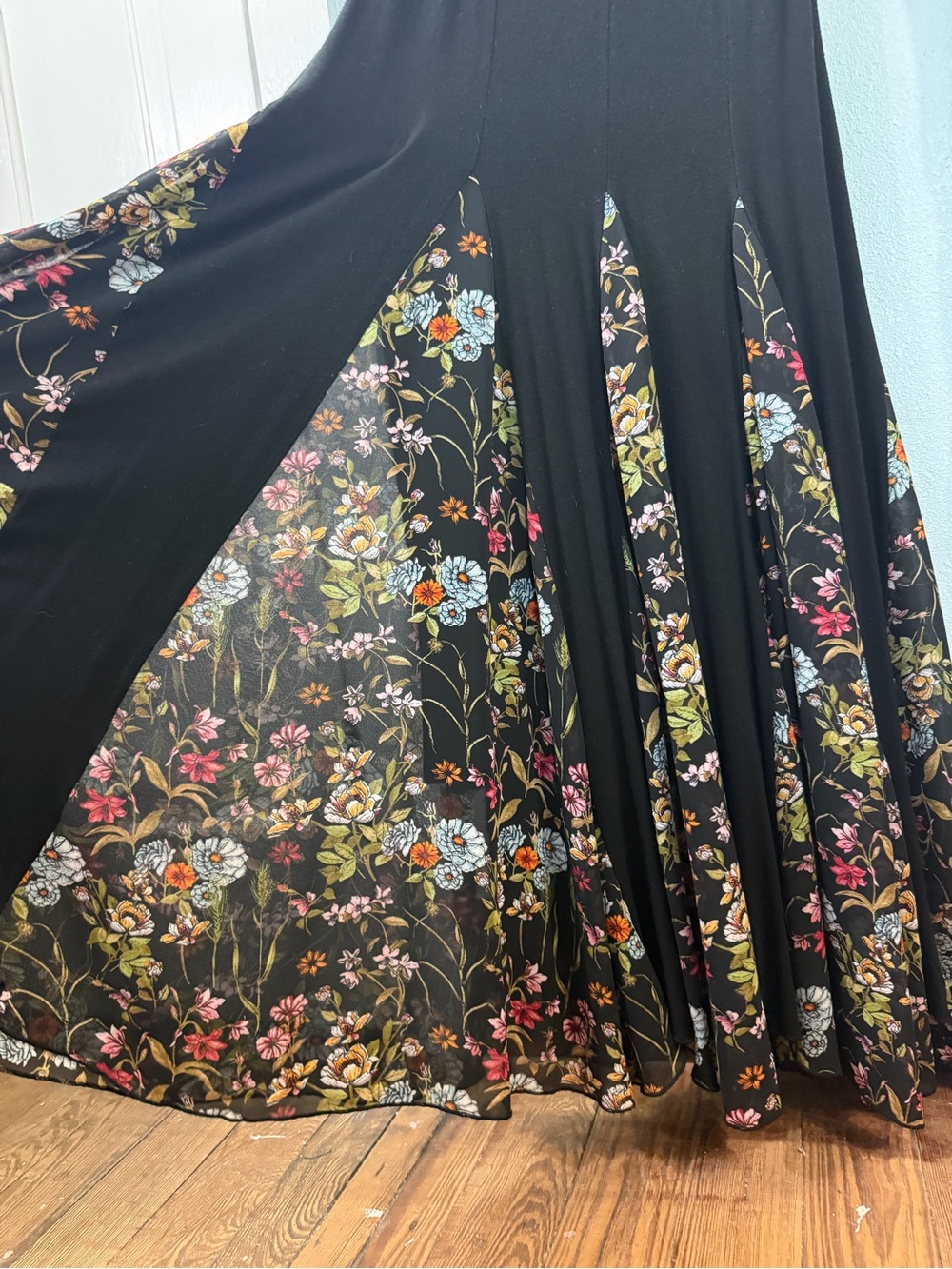 The Pyramid Collection Black Maxi Dress with Floral Panels - Picture 2 of 9